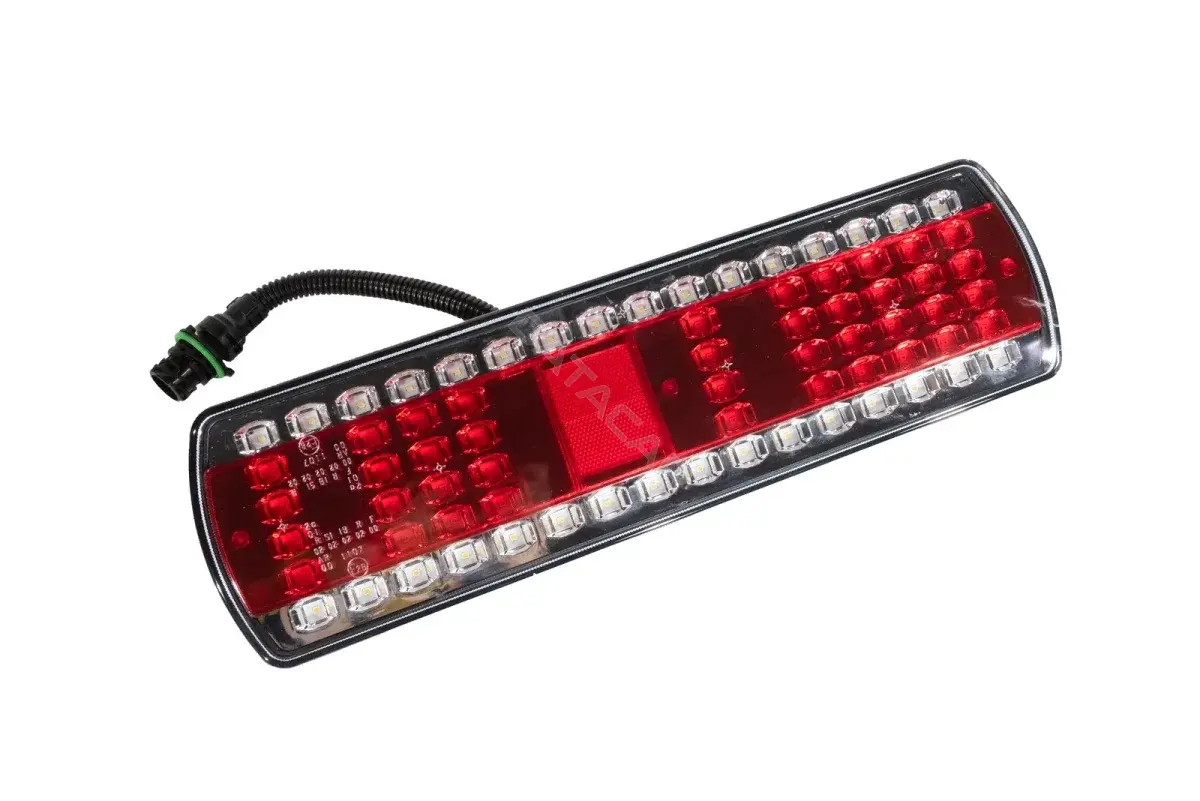 Задние фонари STELLOX 87-37111-SX