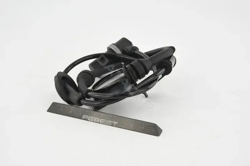 Датчик АБС FEBEST 12606-009