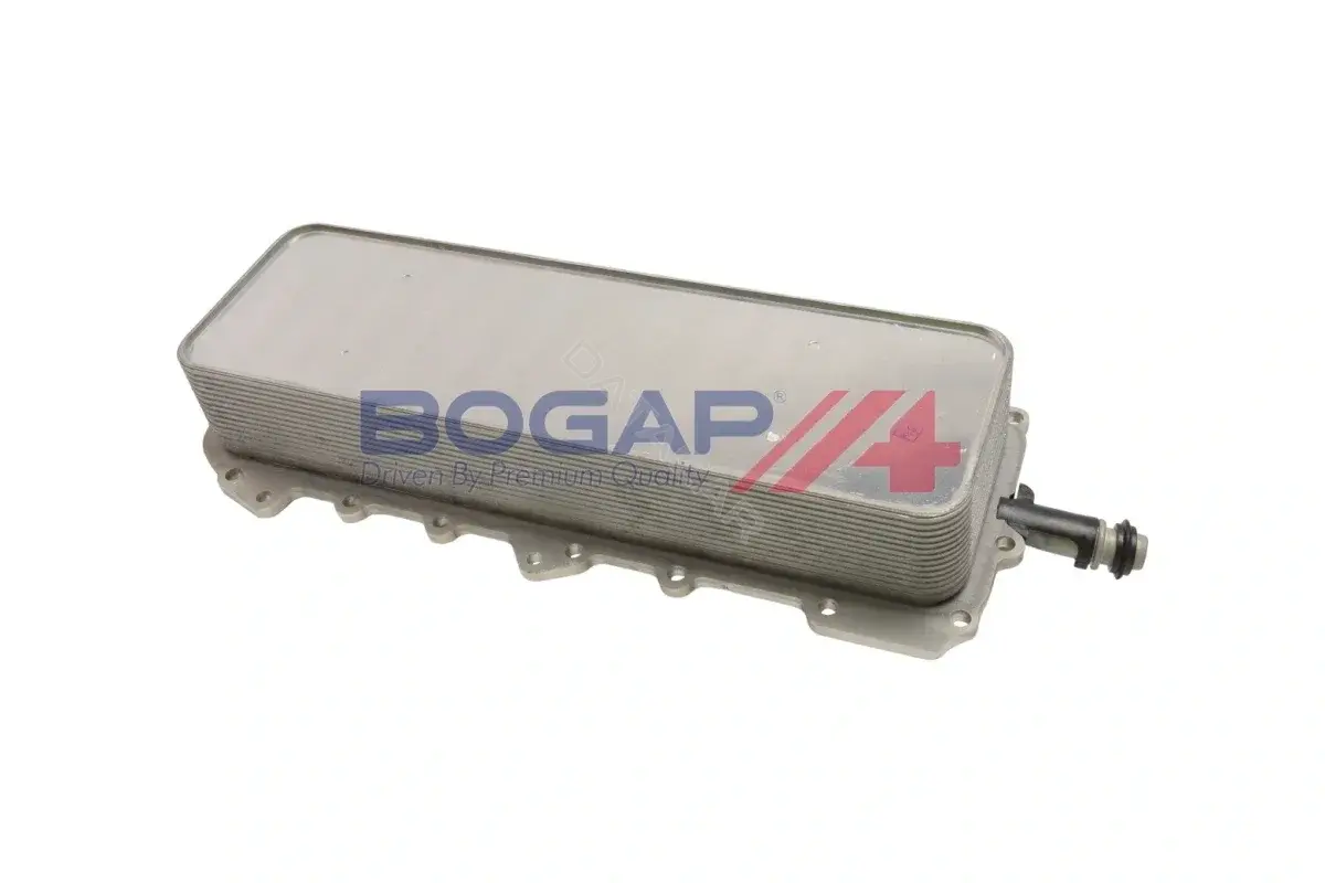 Масляный радиатор двигателя BOGAP E4222104
