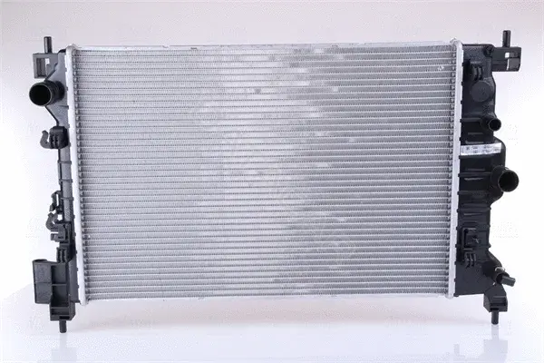 Радиатор охлаждения NISSENS 61697