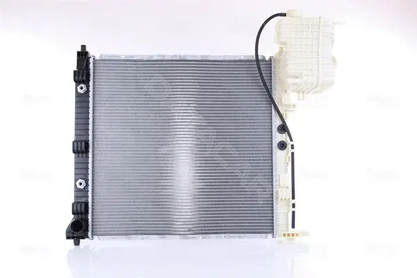 Радиатор охлаждения NISSENS 62561A