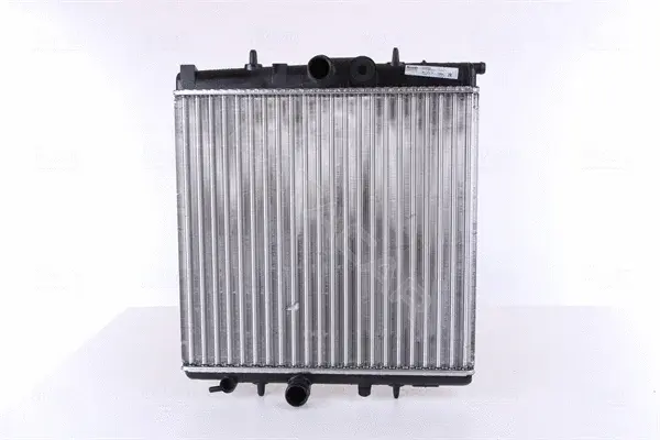 Радиатор охлаждения NISSENS 63708A