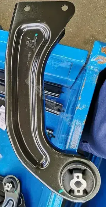 Рычаги GEELY 4086033300