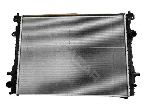 Радиатор охлаждения STELLOX 10-27109-SX