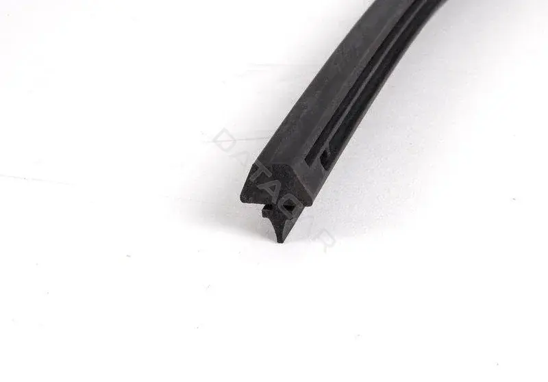 Резинка стеклоочистителя BMW 61618265555