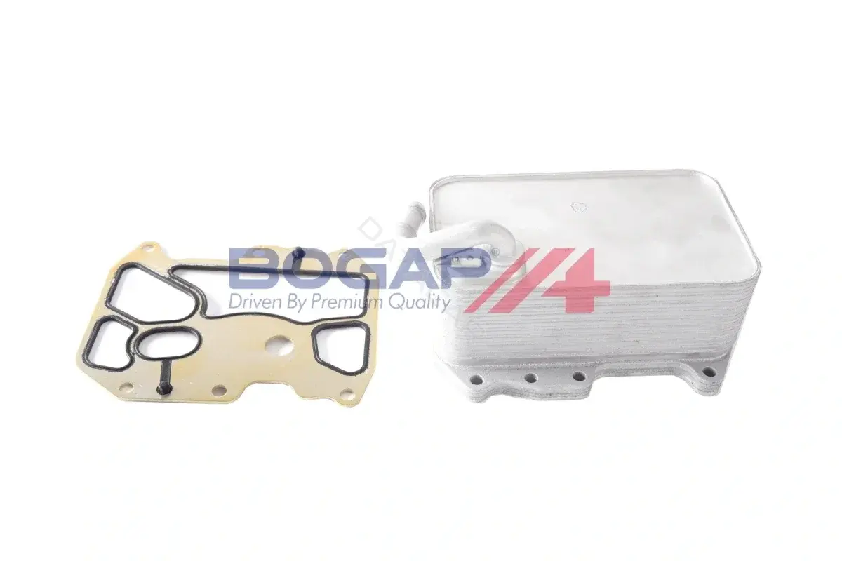 Масляный радиатор двигателя BOGAP A4222133