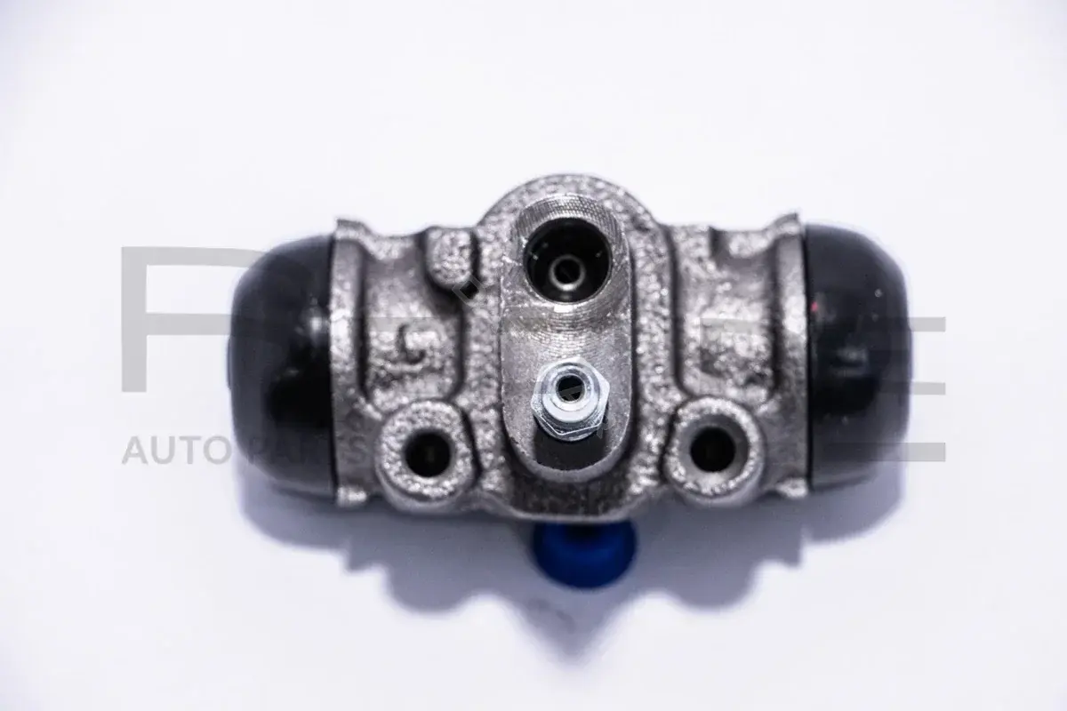 Рабочий тормозной цилиндр RED-LINE 10MZ022