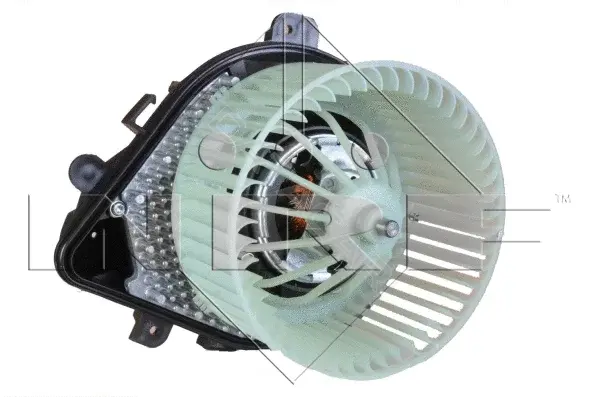 Моторчик печки NRF 34079