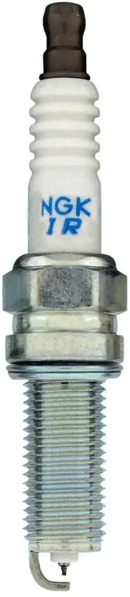Свечи зажигания NGK ILKR7B8