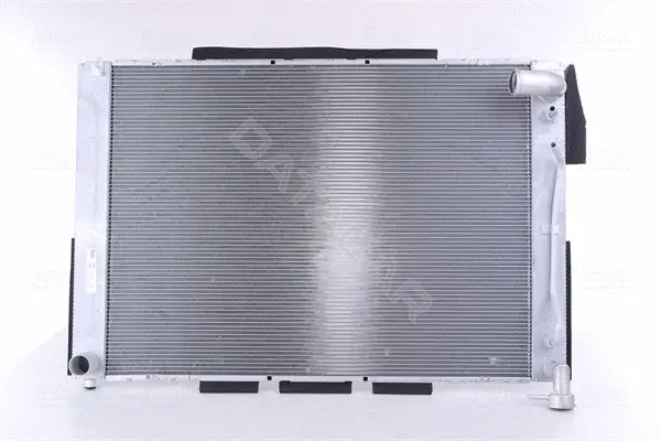 Радиатор охлаждения NISSENS 64660