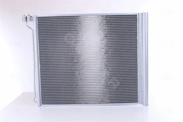 Радиатор кондиционера NISSENS 940339