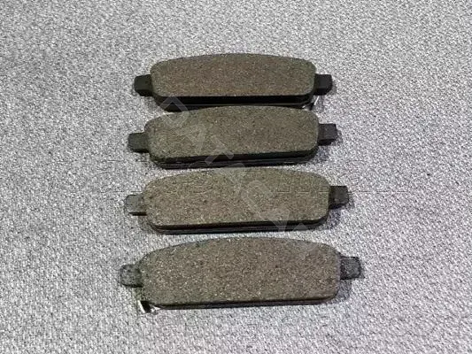 Тормозные колодки PARTS-MALL PKC-E24
