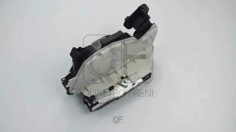 Замок двери QUATTRO FRENI QF10K00012