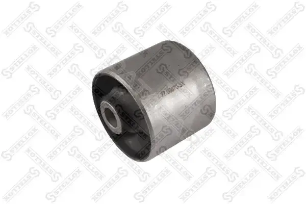 Сайлентблок рычага STELLOX 77-00670-SX