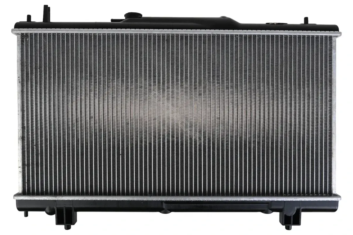 Радиатор охлаждения STELLOX 10-26879-SX