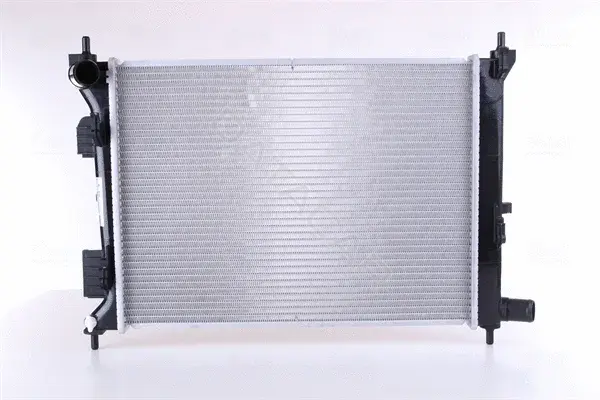 Радиатор охлаждения NISSENS 66756