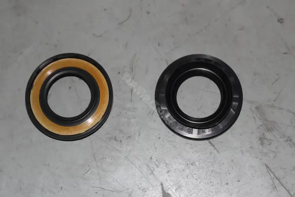 Сальник полуоси GEELY 3045000100