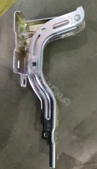 Петля капота GEELY 5032037500