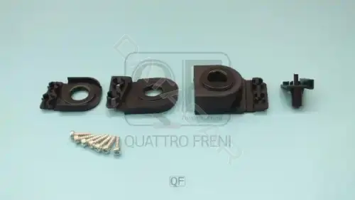 Кронштейн фары QUATTRO FRENI QF41M00017