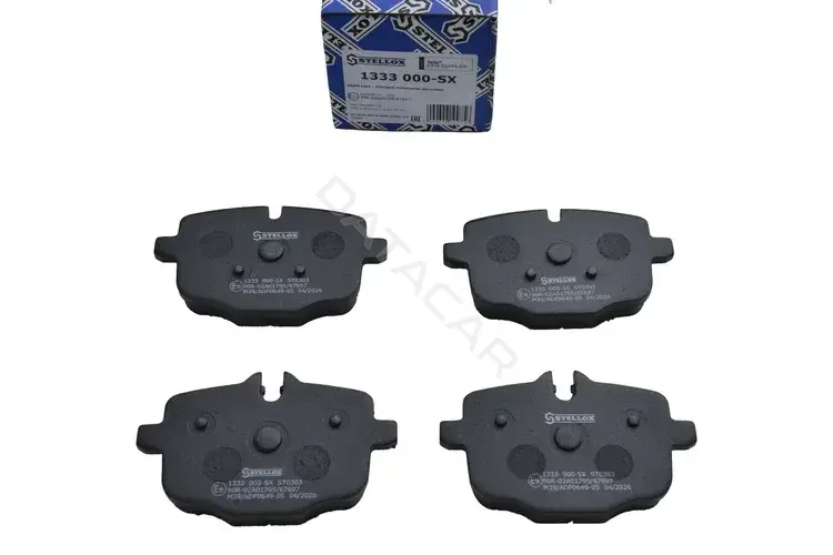 Тормозные колодки STELLOX 1333000-SX