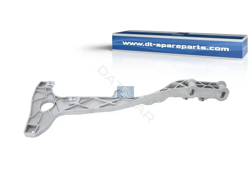 Кронштейн-направляющая бампера DT Spare Parts 4.71199