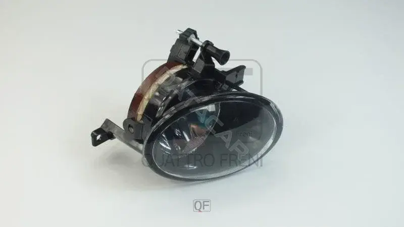 Противотуманные фары QUATTRO FRENI QF01M00100