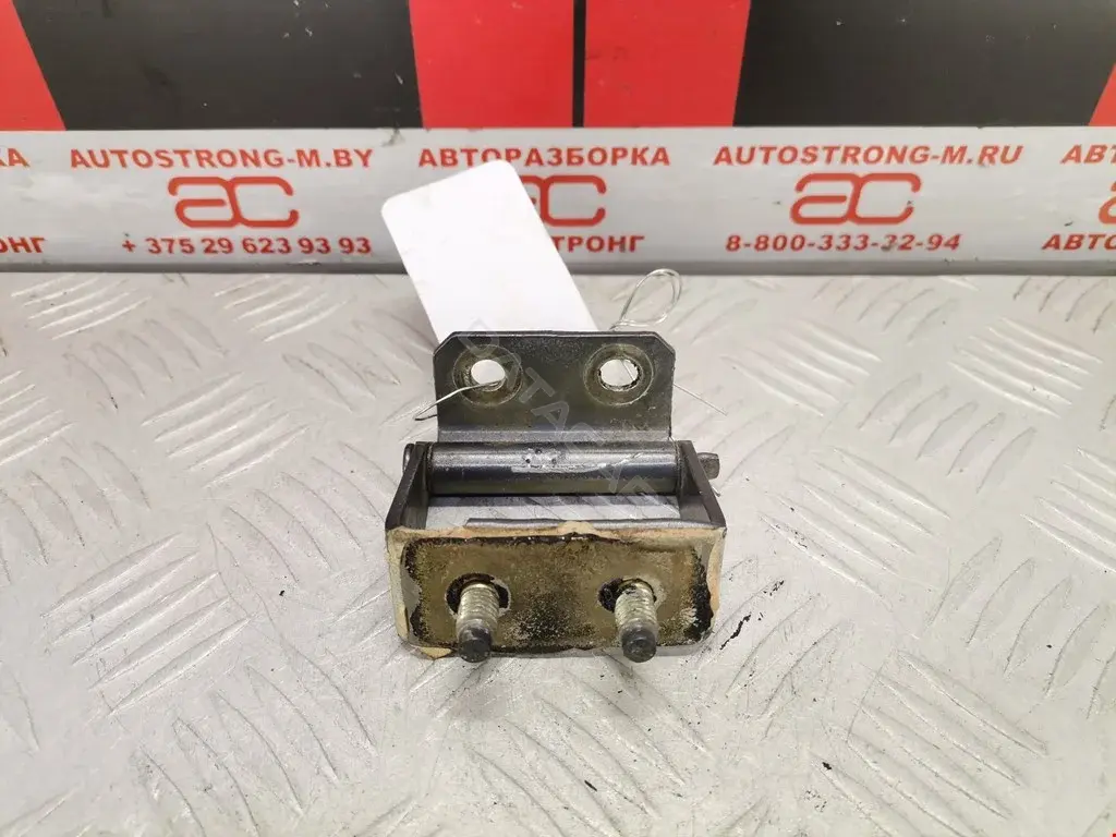 Петля крышки багажника 90400AV730
