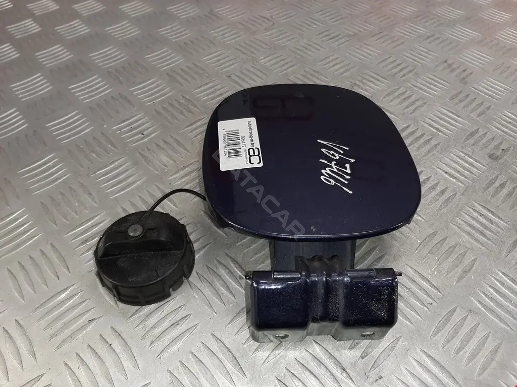 Крышка лючка топливного бака 5940A045