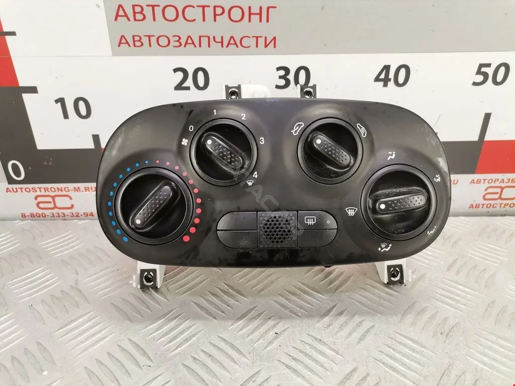 Блок управления климат-контролем 735489774