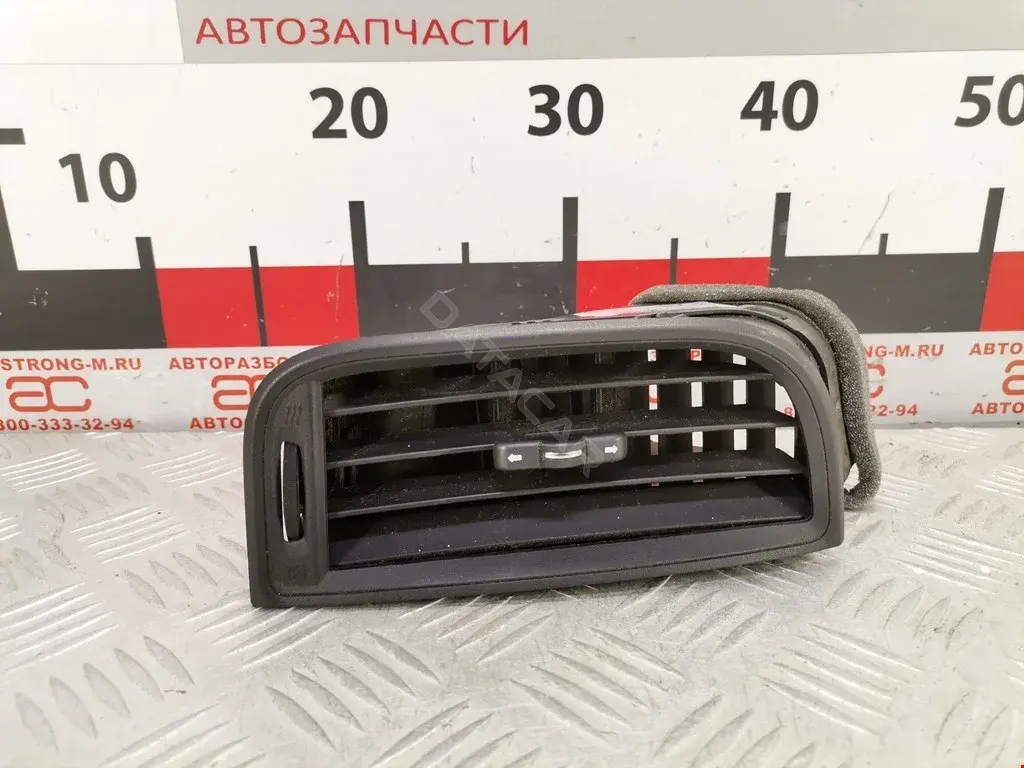 Дефлектор обдува салона 1GQ11XDVAF, 60612538