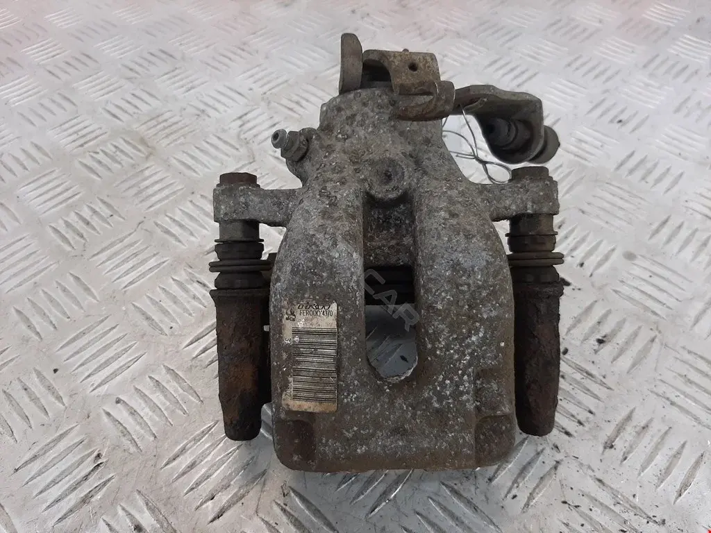 Суппорт тормозной 32042853, 4400W5