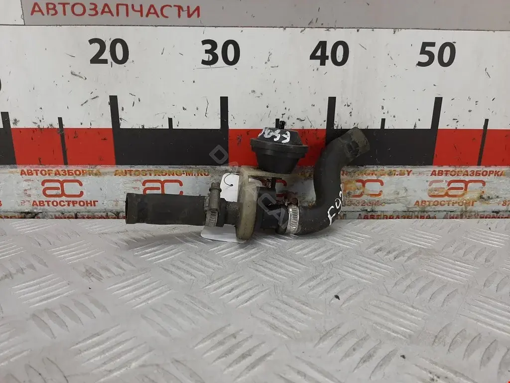 Кран отопителя (печки) A0008305784