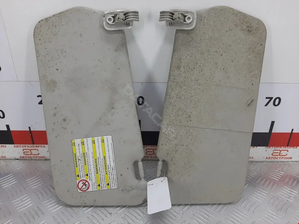 Козырек солнцезащитный CC2969320D