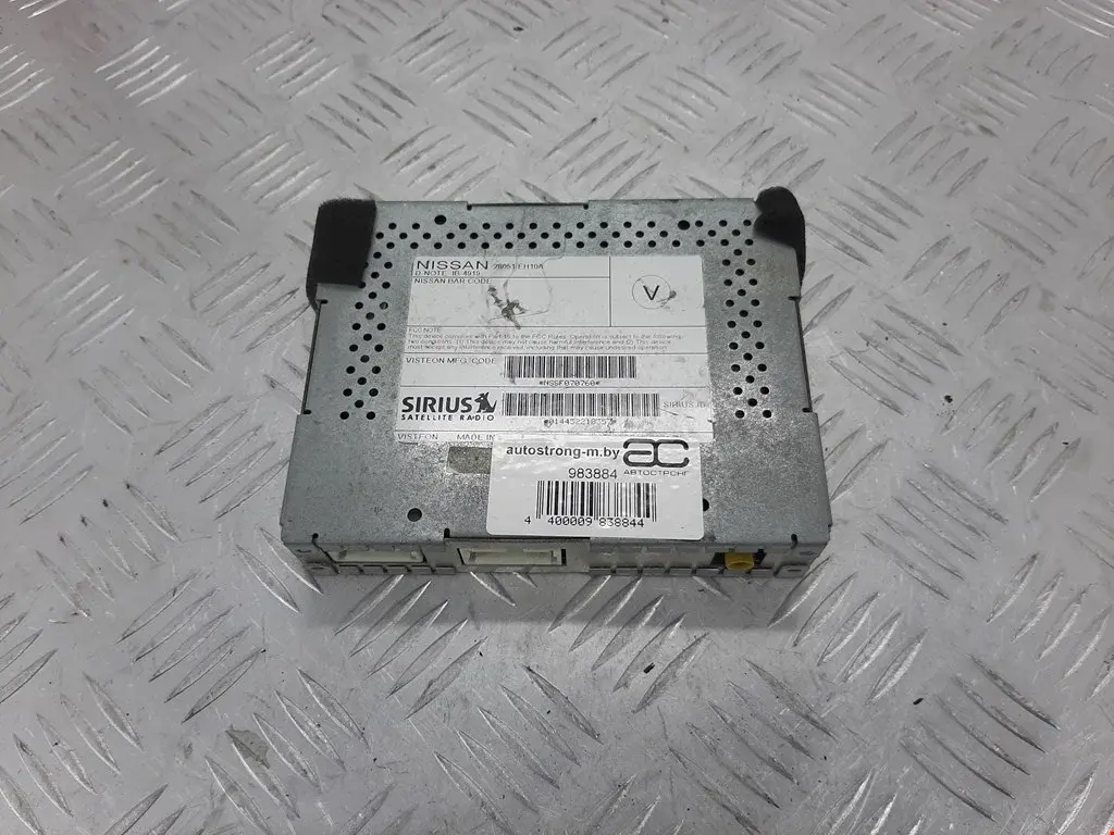 Усилитель антенны 28051EH00B, 28051EH10A