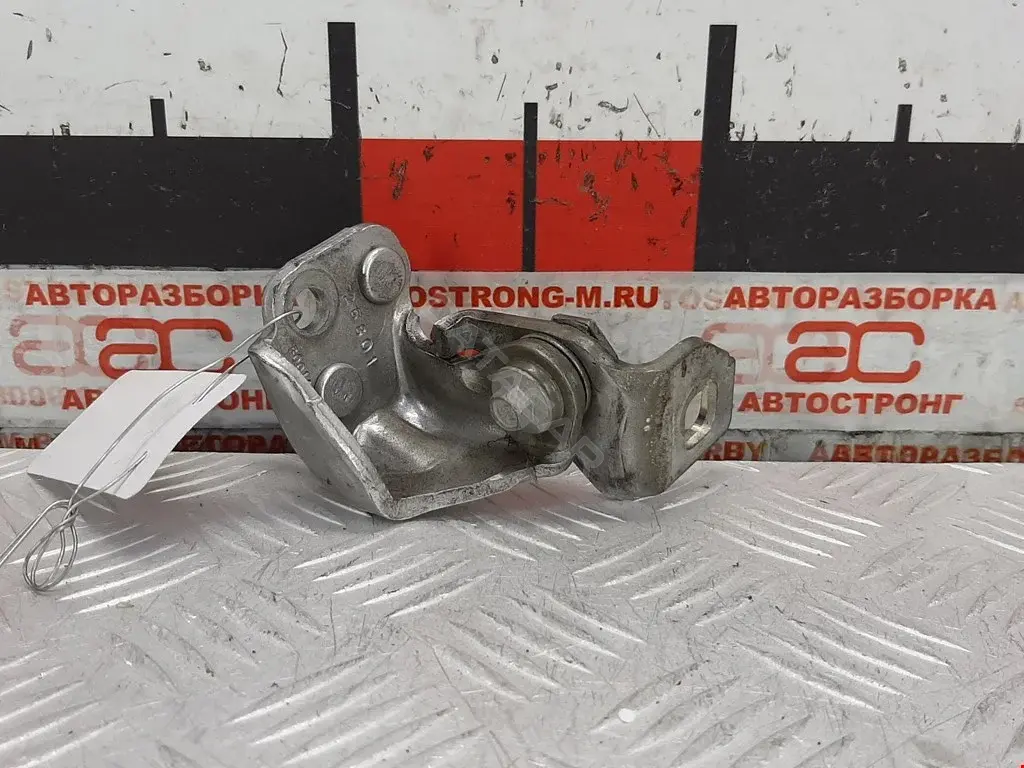 Петля двери 5243837, BB5Z7826800A, BB5Z7826800C