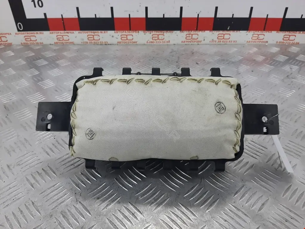 Подушка безопасности 845303Q600