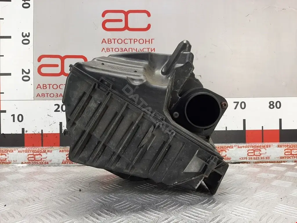 Корпус воздушного фильтра 1000083, 1110010048, 153071760734