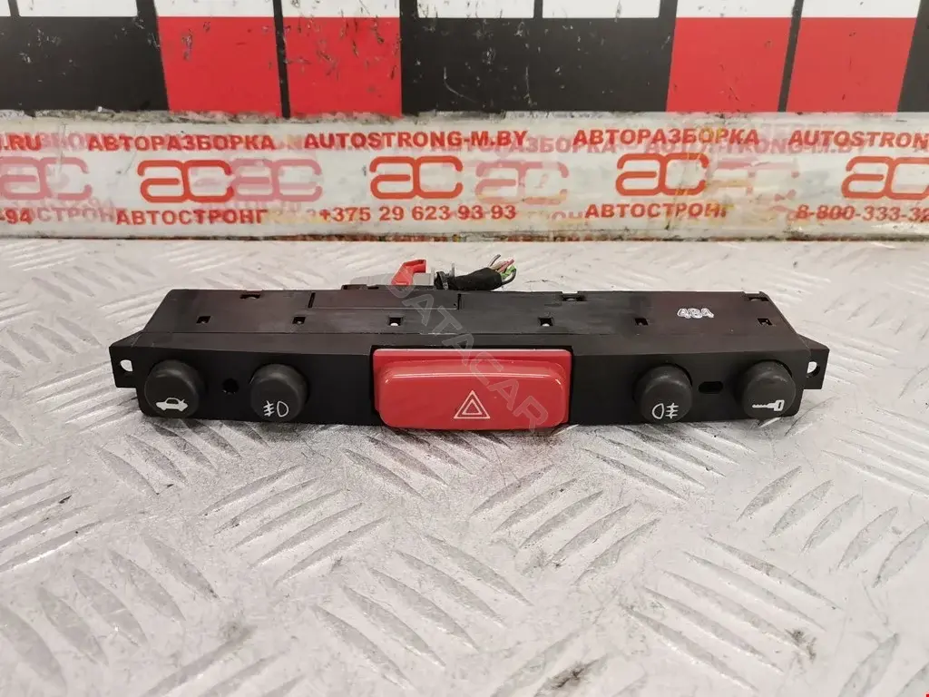 Кнопка аварийки 735294462
