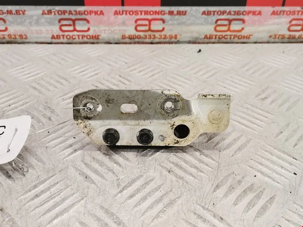 Ролик двери сдвижной 82401JX00A