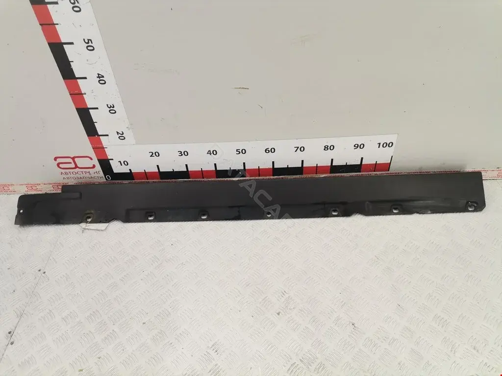 Накладка на порог 7721163J00
