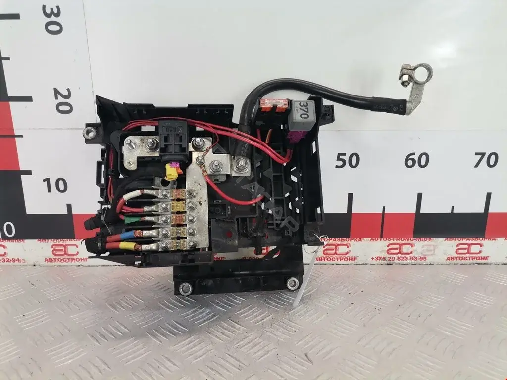 Блок предохранителей 7L0937548C, 7L0971225