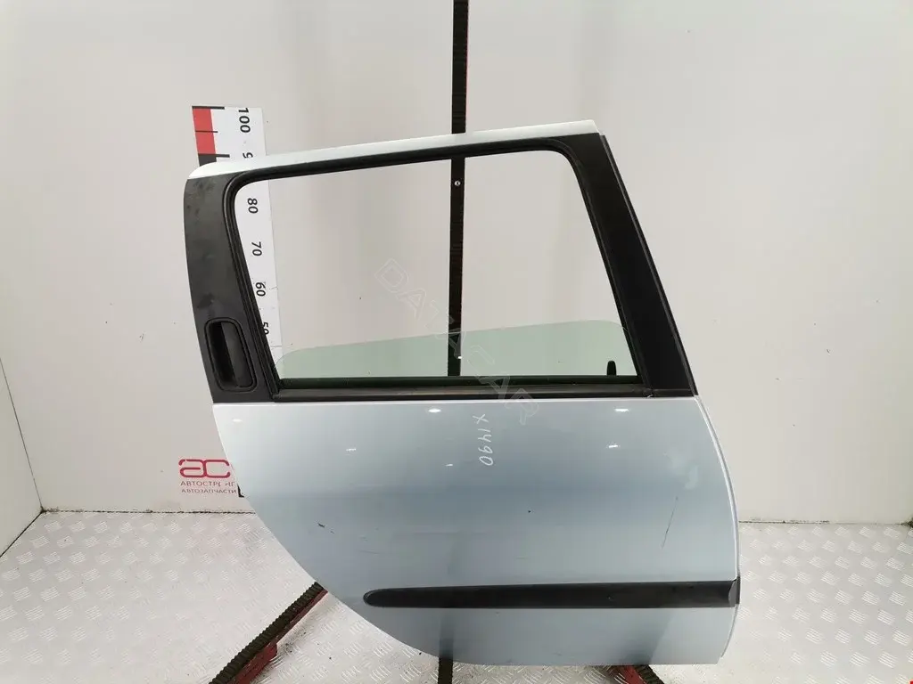 Дверь 9008J4