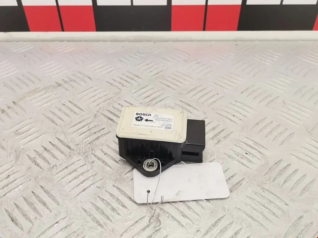 Датчик ускорения 0265005663, 56038834AA