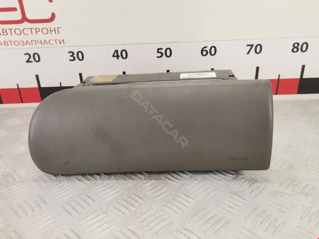 Подушка безопасности 15948435