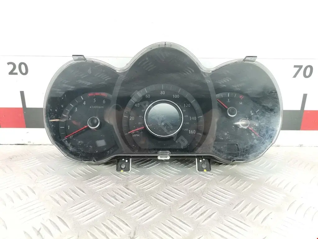 Панель приборов 940012T250