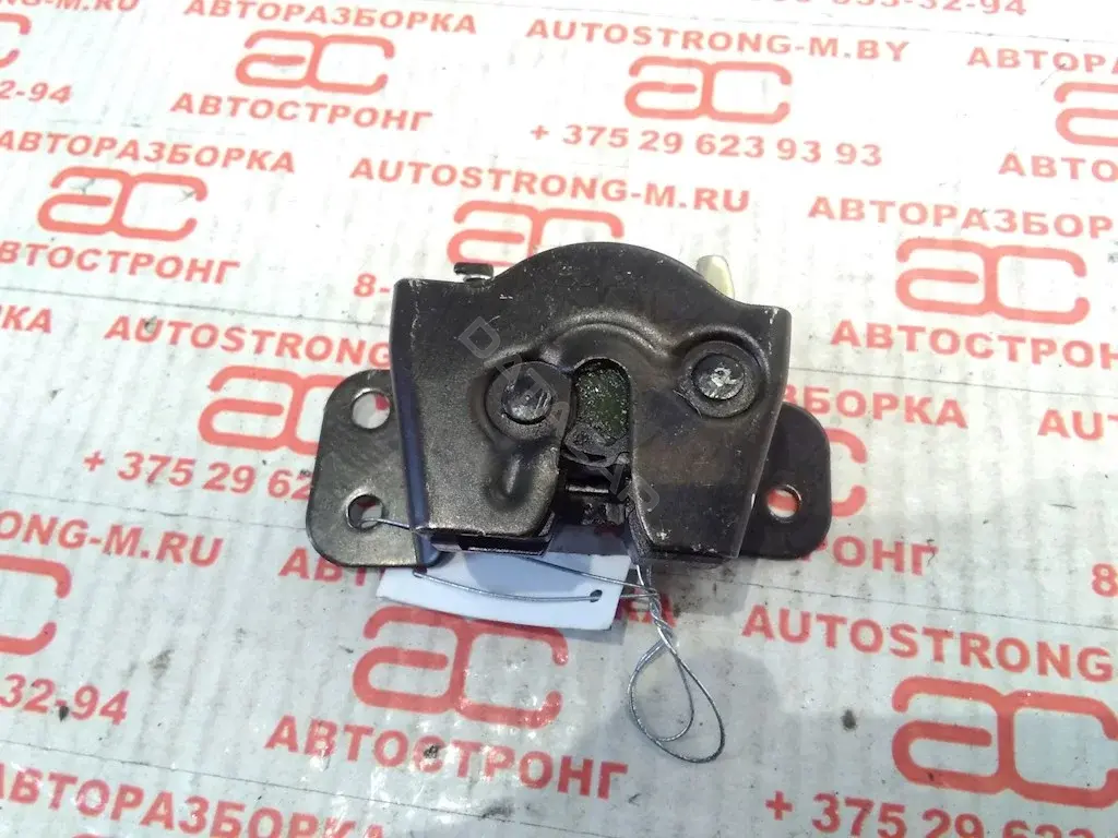 Замок крышки багажника 871302E000