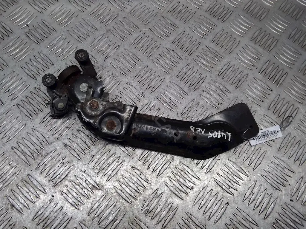 Ролик двери сдвижной 04717752AE