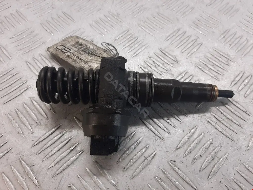 Форсунки 038130073AG, 038130073AM, 038130073AQ
