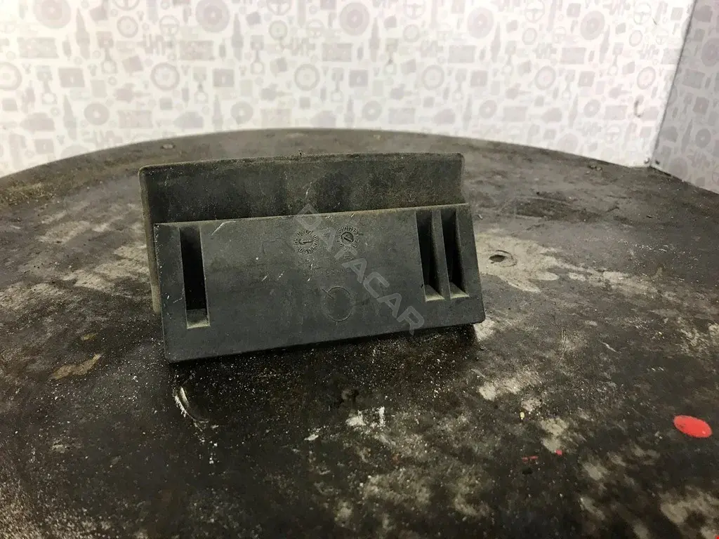 Ручка крышки багажника 601016037417P, 90606EA500