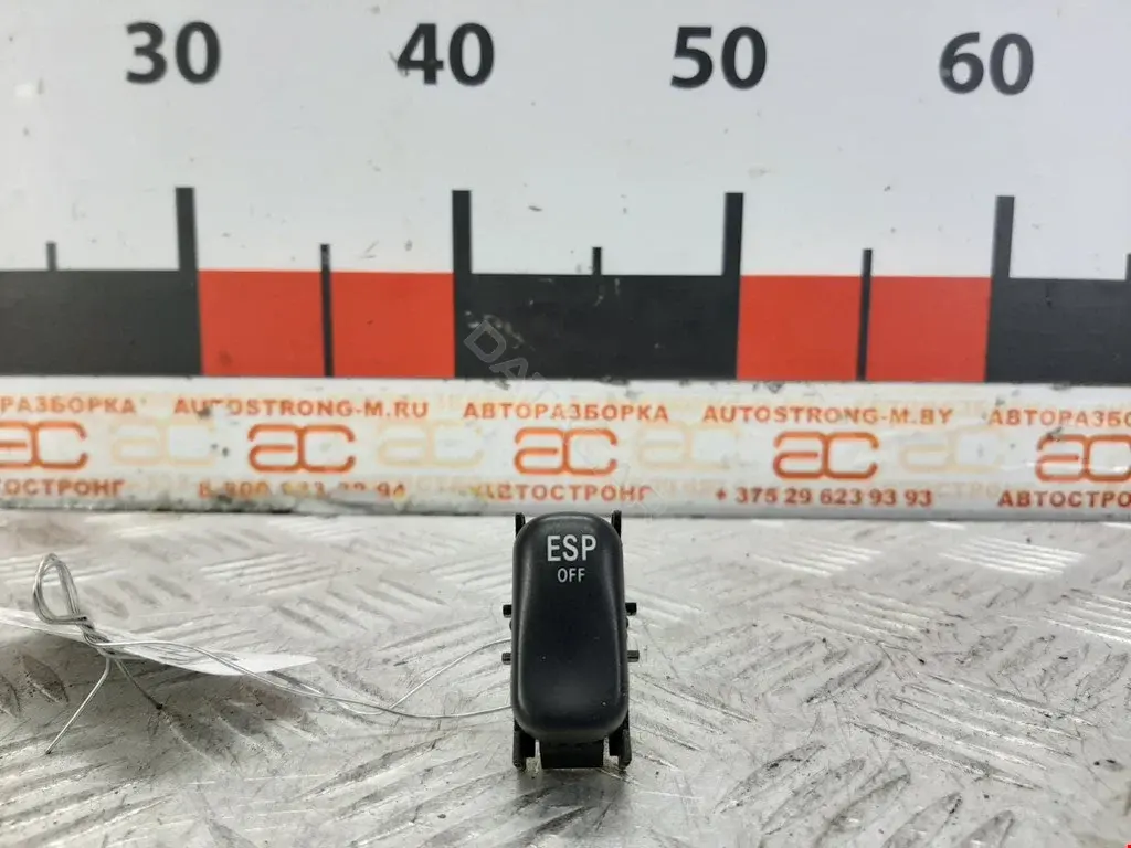 Кнопка антипробуксовочной системы (ABS/ESP) 1638202710, A1638202710